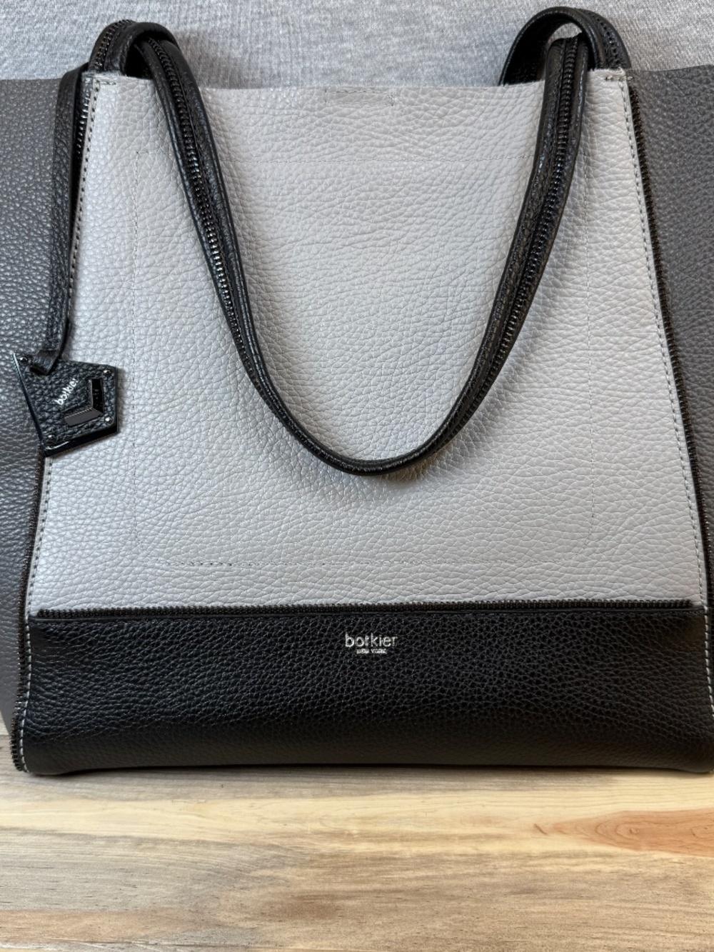 Botkier New York Pebbled Leather Tote Black Gray Ivory Zipper Trim Tri Color - Picture 8 of 16